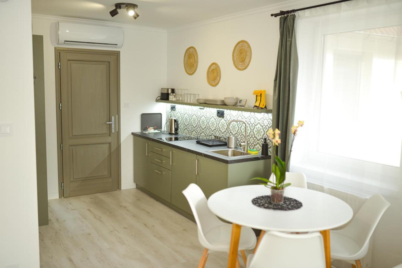 Raba92 Apartman House Ngoại thất bức ảnh