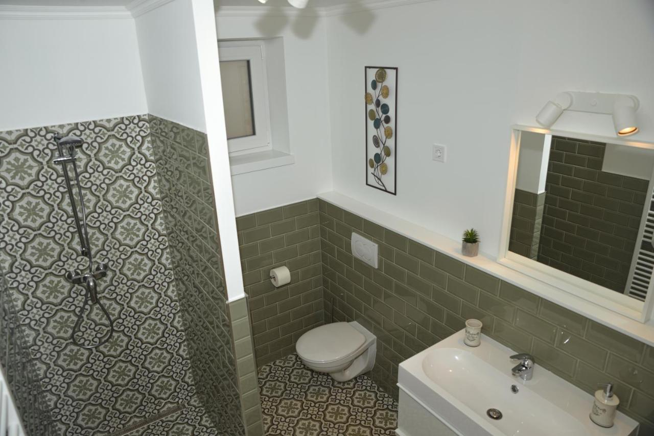 Raba92 Apartman House Ngoại thất bức ảnh