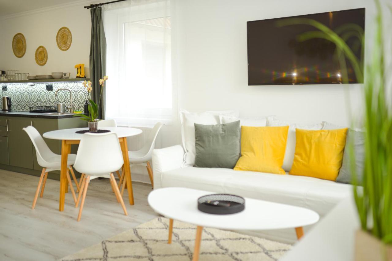 Raba92 Apartman House Ngoại thất bức ảnh