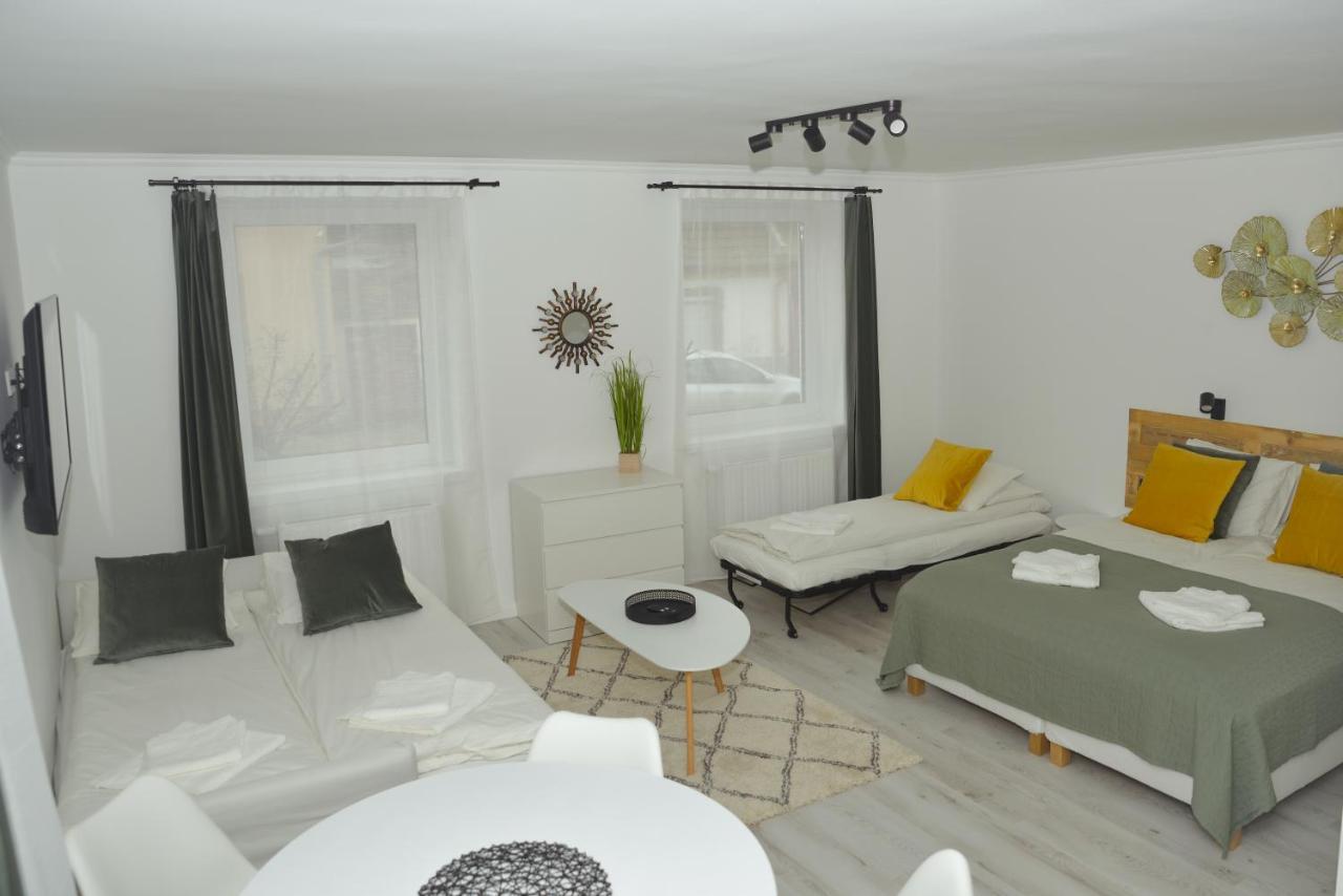 Raba92 Apartman House Ngoại thất bức ảnh