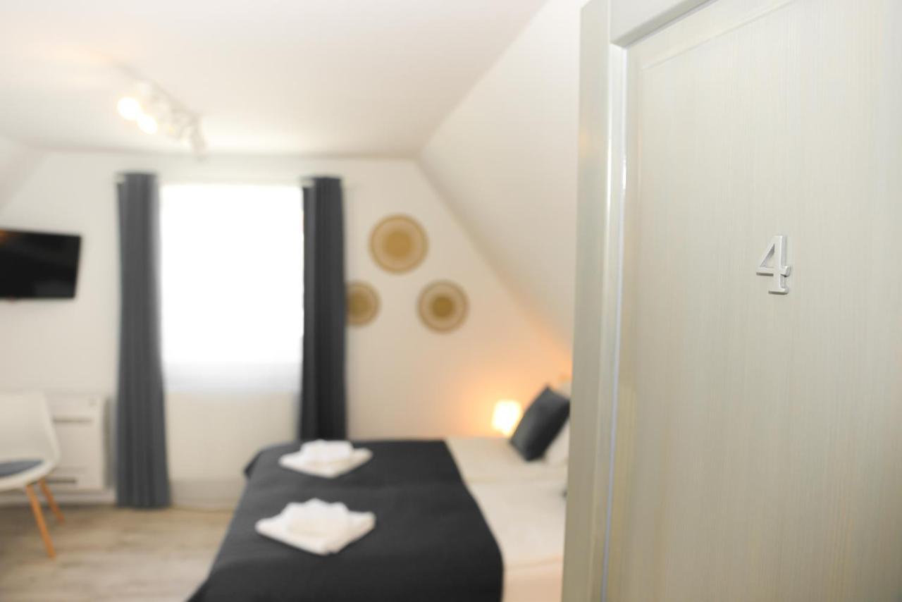 Raba92 Apartman House Ngoại thất bức ảnh